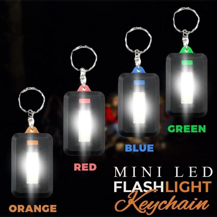 🎁Mini LED Flashlight Keychain【INCOD + Local Stock (Express 3 Day Delivery)】